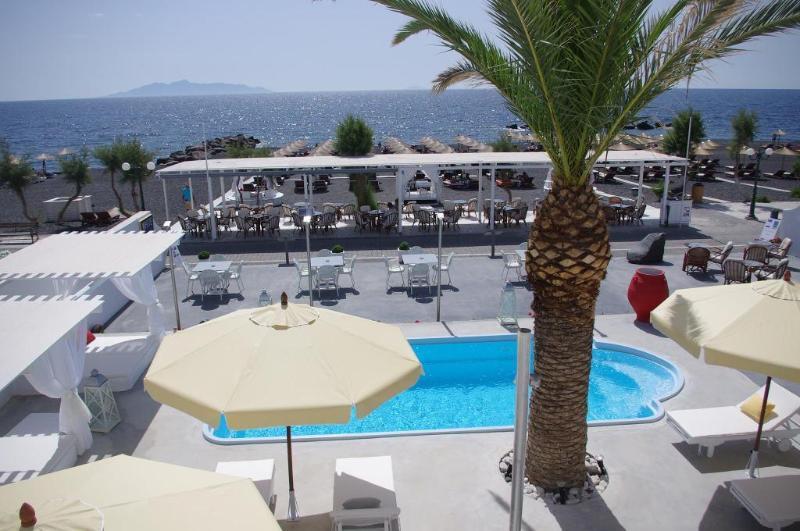 Beach Boutique Hotel Камари Экстерьер фото