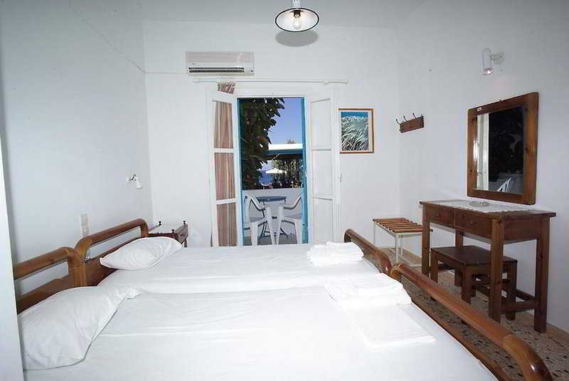 Beach Boutique Hotel Камари Экстерьер фото