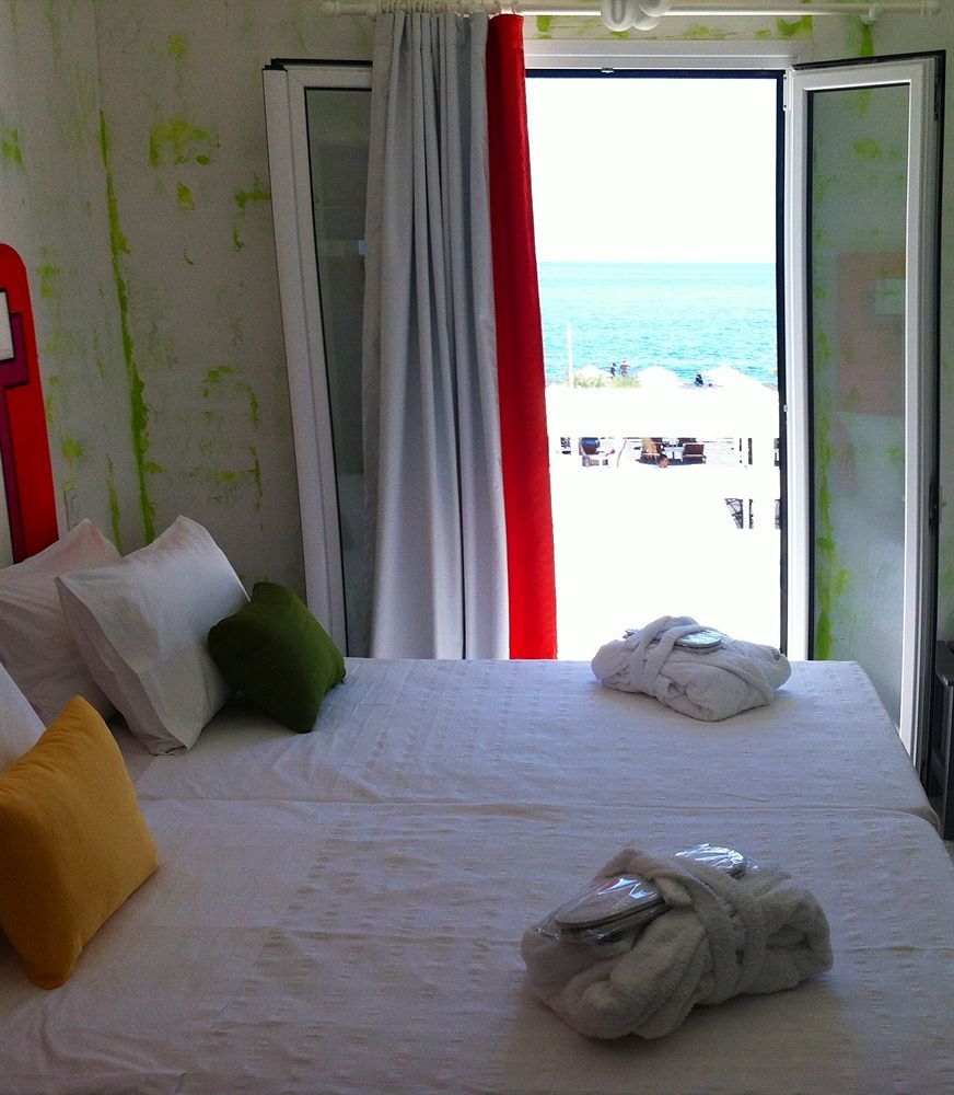 Beach Boutique Hotel Камари Номер фото