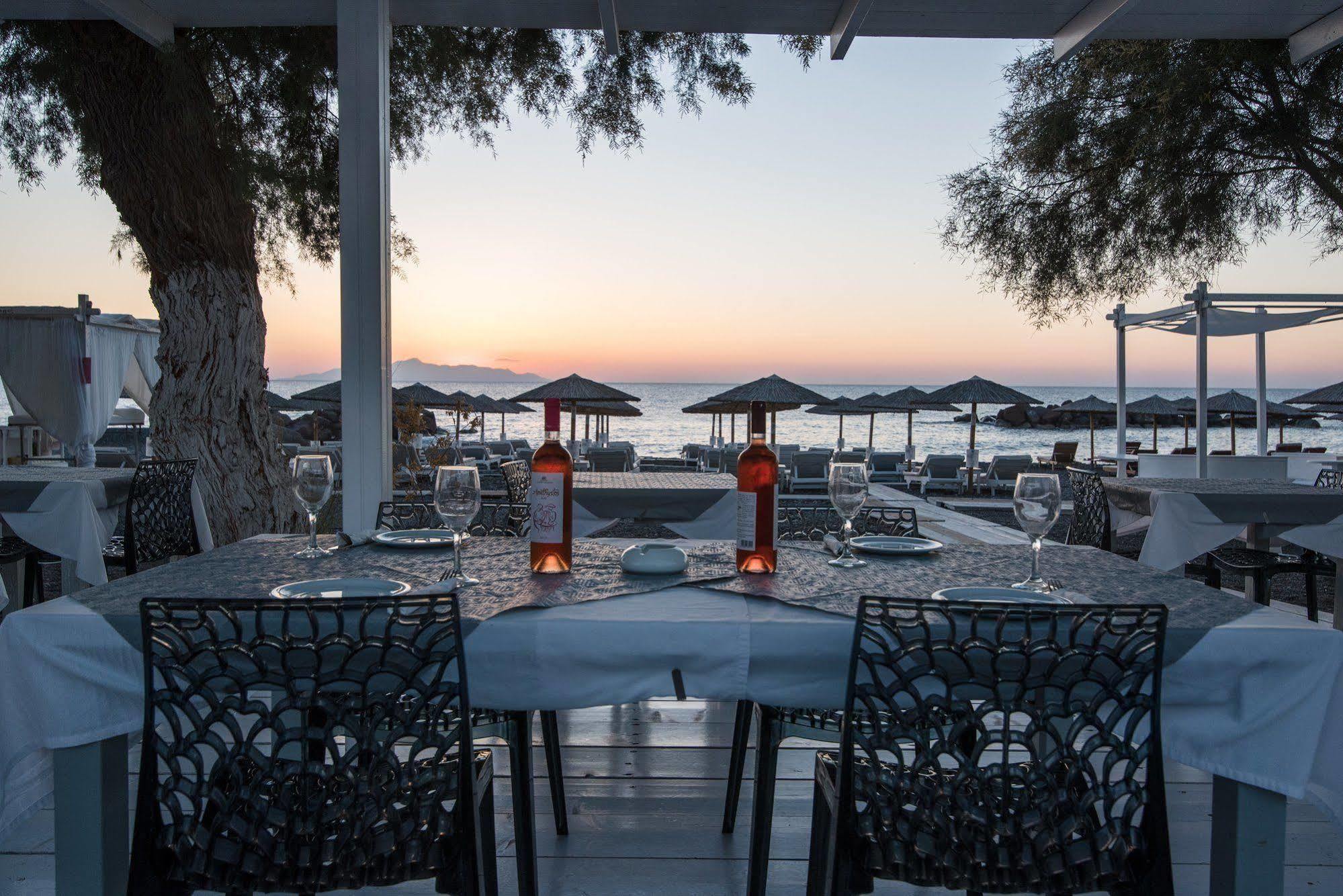 Beach Boutique Hotel Камари Экстерьер фото